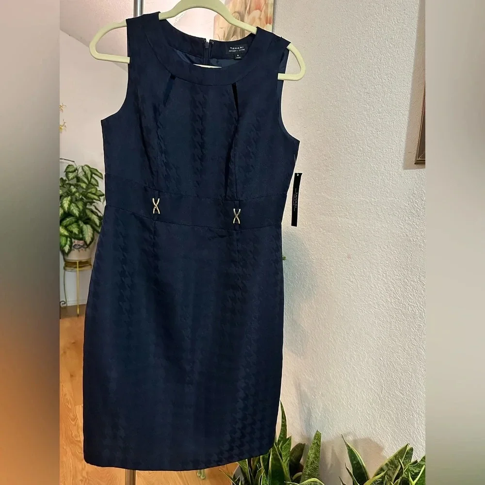 Tahari navy dress size 8